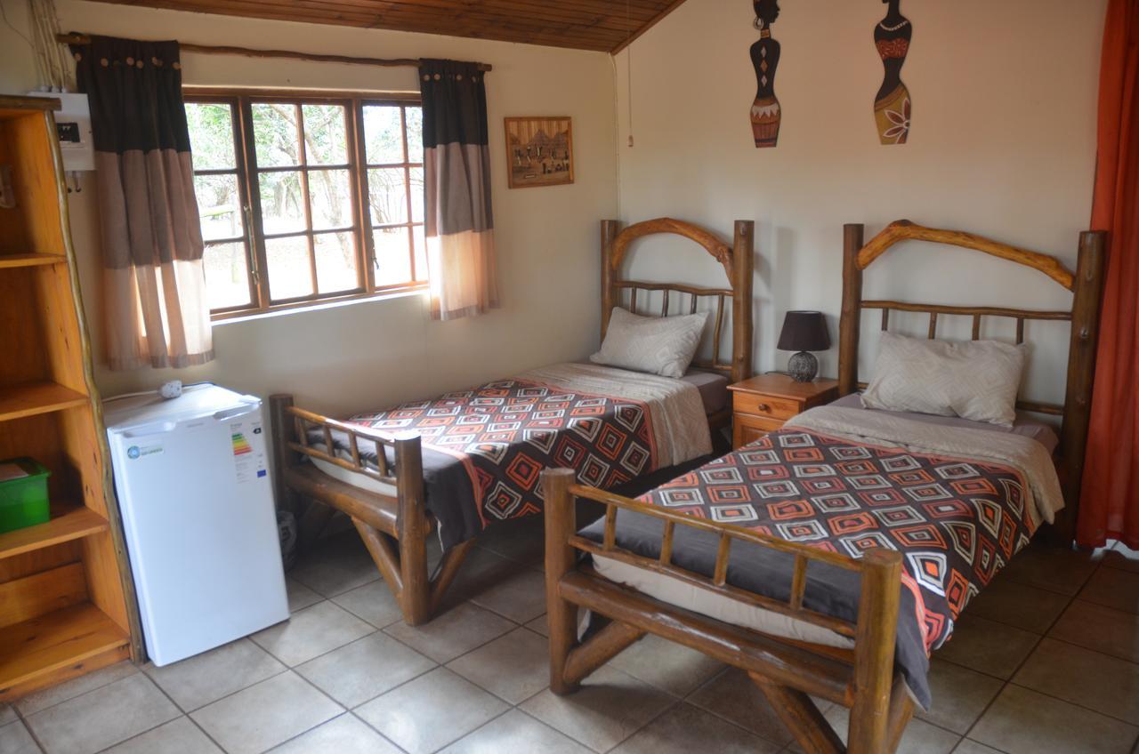 Bushbaby Lodge & Camping Hluhluwe Chambre photo